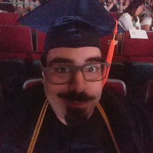 Meet your Posher, Casey